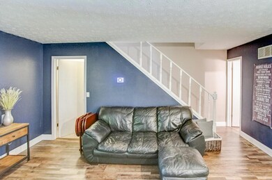 816 Westwood Village unit 3, Maryville, IL 62062 - photo 5