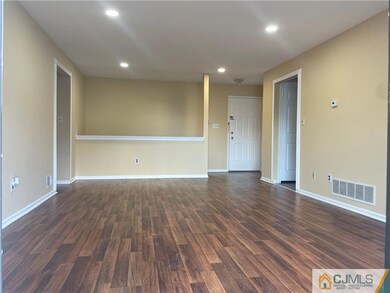 0-93C Beverly Hill Terrace unit 9303, Woodbridge Proper, NJ 07095 - photo 5