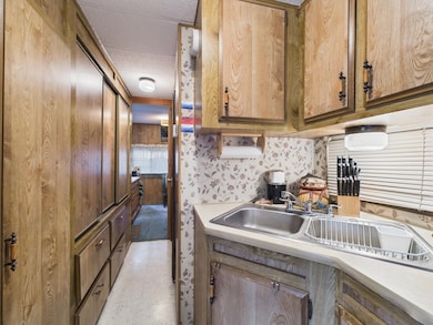 1459 Main St, Pittsburg, NH 03592 - photo 6