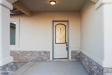 4224 S Crape Myrtle Ct, Sierra Vista, AZ 85650 - photo 2