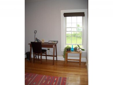 33 Campbell Rd, Center Rutland, VT 05736 - photo 7