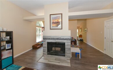 1404 Creek St, Copperas Cove, TX 76522 - photo 3