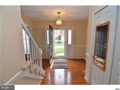 8 Longspur Dr, Wilmington, DE 19808 - photo 2