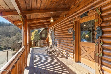 3143 Smoky Ridge Way