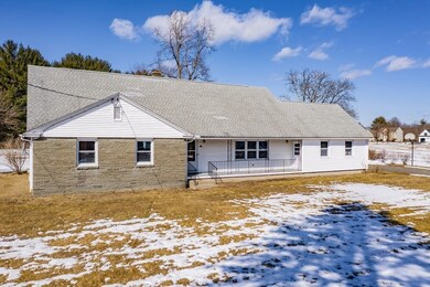 125 Munsing St, Ludlow, MA 01056 - photo 4