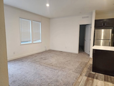 370 E Lassen Ave unit 15, Chico, CA 95973 - photo 4