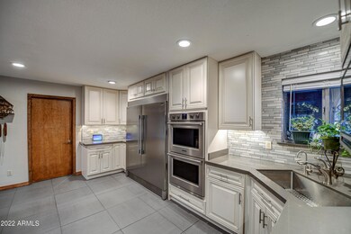 Gorgoues custom kitchen