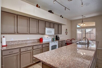 Kitchen/breakfast nook