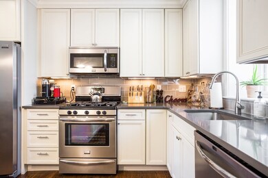 384 Langley Rd unit 2, Newton Center, MA 02459 - photo 4