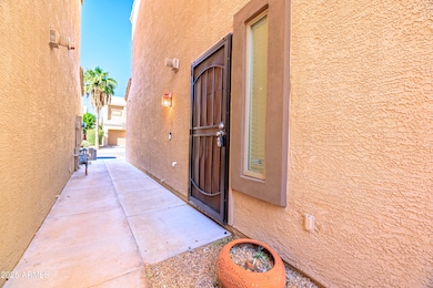 2723 E Schiliro Cir, Phoenix, AZ 85032 - photo 6