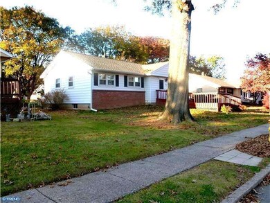 3747 Donegal Ln, Brookhaven, PA 19015 - photo 4