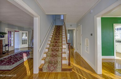 2203 Wilson St, Vicksburg, MS 39180 - photo 4