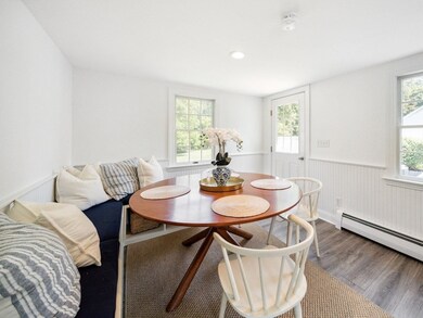 18 Brewster St, South Dartmouth, MA 02748 - photo 5