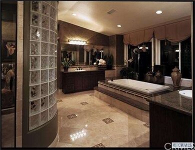 Model Master Bath
