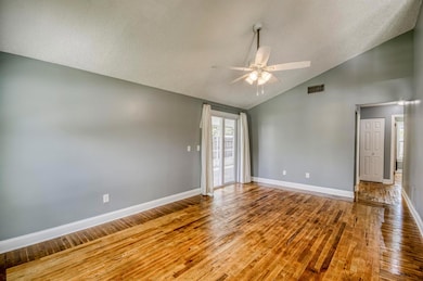 10656 Bobbie Ln, Royal Palm Beach, FL 33411 - photo 5