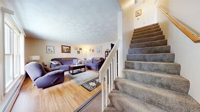 8 Hill Ave, Lincoln, RI 02865 - photo 3