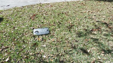 Both units have separate water meters and electric