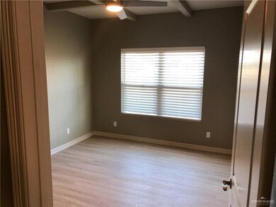 705 Murphy Ave unit 4, Donna, TX 78537 - photo 4