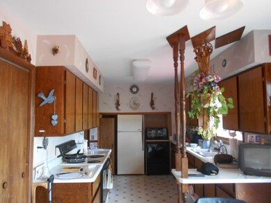 7242 S. Sleeper Fremont 010