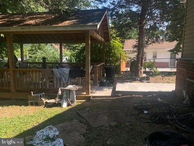 12233 Bluhill Rd, Silver Spring, MD 20902 - photo 3