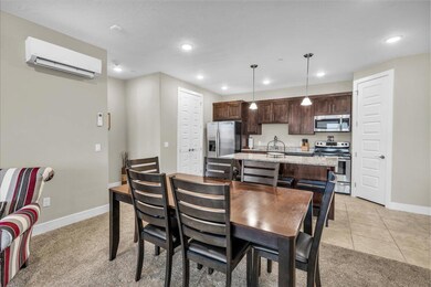 Dinning / Kitchen