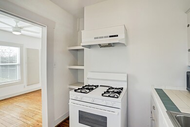 1206 Melwood St, Houston, TX 77009 - photo 5