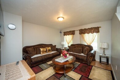 46 N Elm St unit 46, West Bridgewater, MA 02379 - photo 7