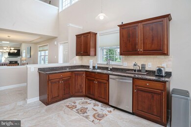 301 Emerald Ln, Reading, PA 19610 - photo 4