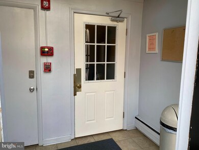 420 N Wayne Ave unit 12, Wayne, PA 19087 - photo 2