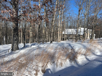 31 Turnberry Ln, Hazle Township, PA 18202 - photo 2