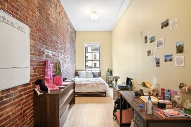 37 Temple Place unit 403, Boston, MA 02111 - photo 6