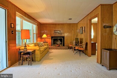 1443 N Lakeshore Dr, Louisa, VA 23093 - photo 5