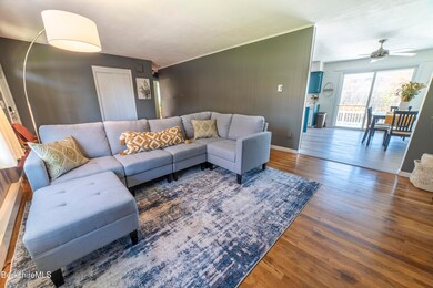 136 Ingalls Rd, Cheshire, MA 01225 - photo 5