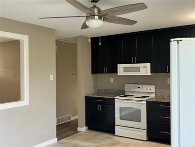 506 Lindenwood Ave, O Fallon, MO 63366 - photo 5