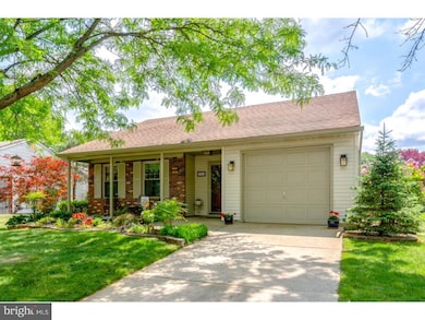 71 Deep Hollow Ln N, Columbus, NJ 08022 - photo 2