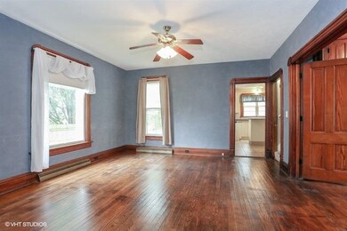 709 E St, La Porte, IN 46350 - photo 6