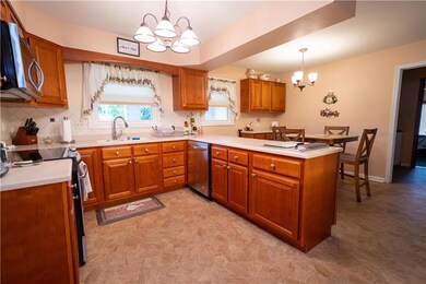 1324 S Krocks Rd, Allentown, PA 18106 - photo 3