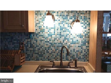 606 Abbey Ct, Sicklerville, NJ 08081 - photo 3