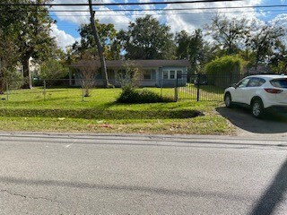 706 Turner Dr, Houston, TX 77076 - photo 7