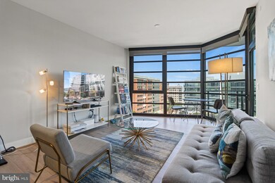 The Bower unit 907, Washington, DC 20003 - photo 2