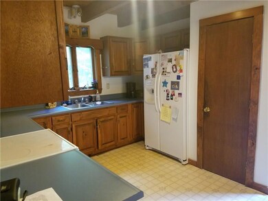 plenty of counter space