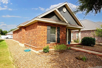 2027 Cotton Blvd, New Braunfels, TX 78130 - photo 3