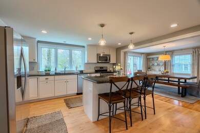 127 Holden St, Holden, MA 01520 - photo 4