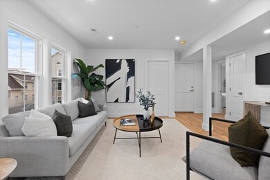 107 Leach St unit 2, Salem, MA 01970 - photo 4