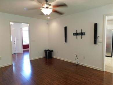 234 Indian Springs Cir, Manchester, TN 37355 - photo 3