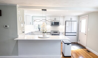 104 W Union St, Ashland, MA 01721 - photo 4