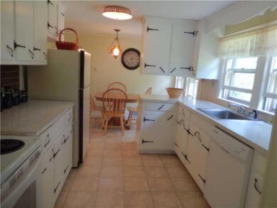 unlisted-address, Saco, ME 04072 - photo 5