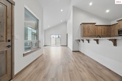 8424 N Snowflake Ln, Hayden, ID 83835 - photo 6