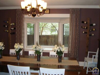 639 SW Webster Ave, Topeka, KS 66606 - photo 5