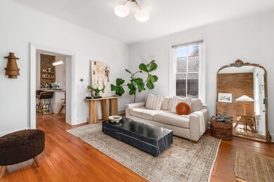 648 Living room
